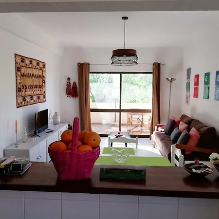 Casa Do Relogio Apartment