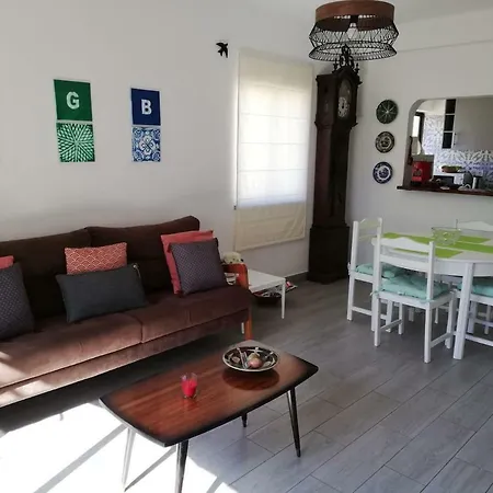 Casa Do Relogio ألفور